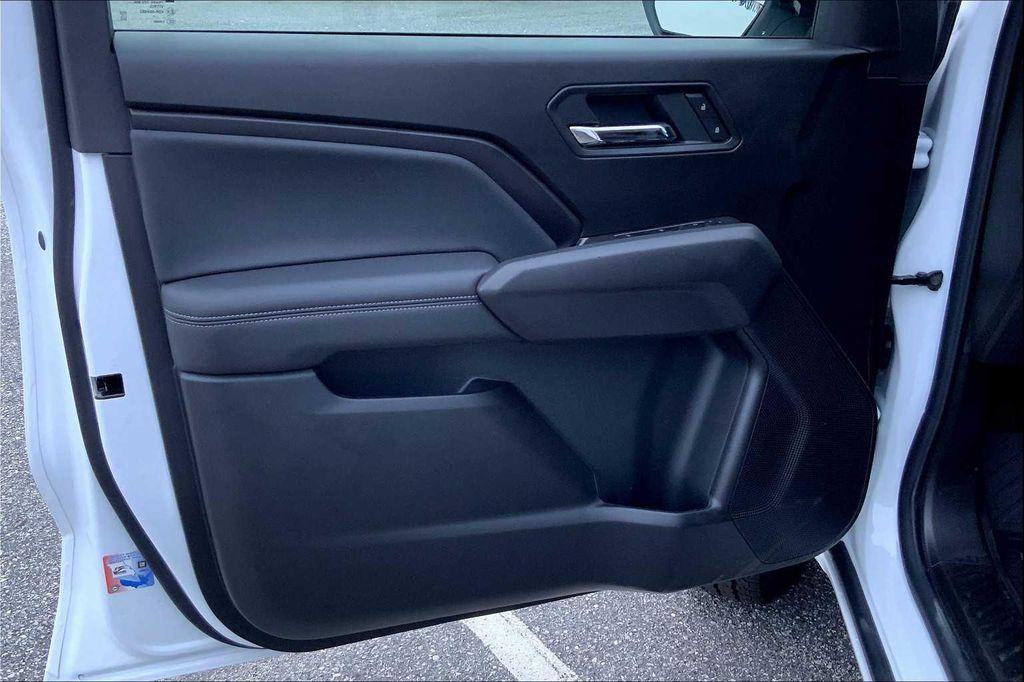 new 2025 GMC Canyon car, priced at $44,190