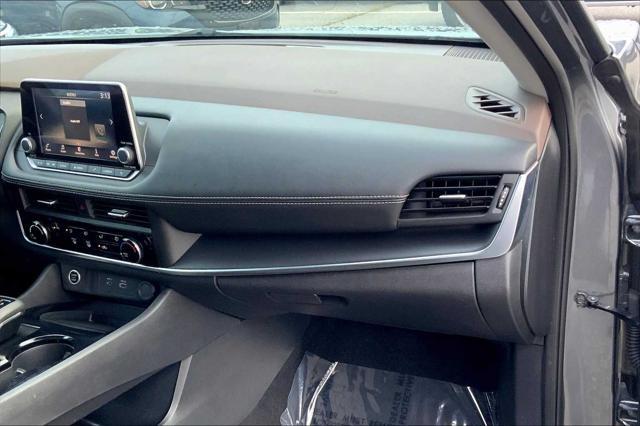 used 2023 Nissan Rogue car, priced at $19,997