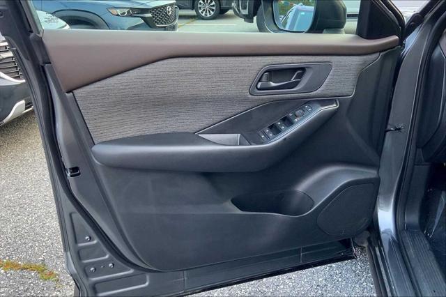 used 2023 Nissan Rogue car, priced at $19,997