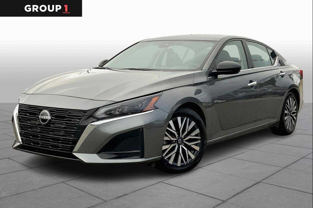 used 2024 Nissan Altima car, priced at $19,797
