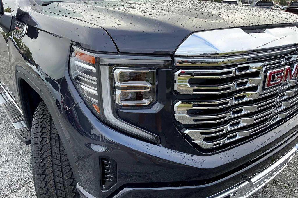 new 2025 GMC Sierra 1500 car, priced at $73,880