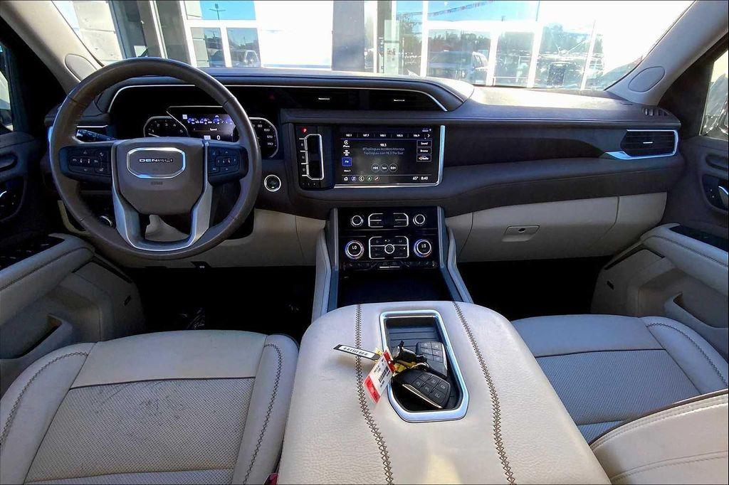 used 2021 GMC Yukon XL car, priced at $42,897