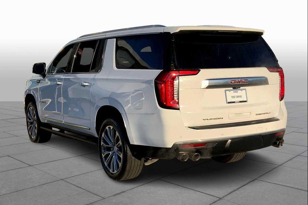 used 2021 GMC Yukon XL car, priced at $42,897