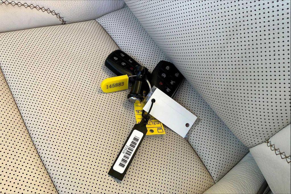 used 2021 GMC Yukon XL car, priced at $42,897