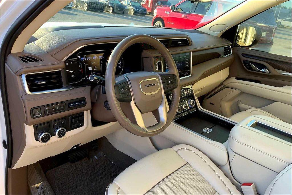 used 2021 GMC Yukon XL car, priced at $42,897