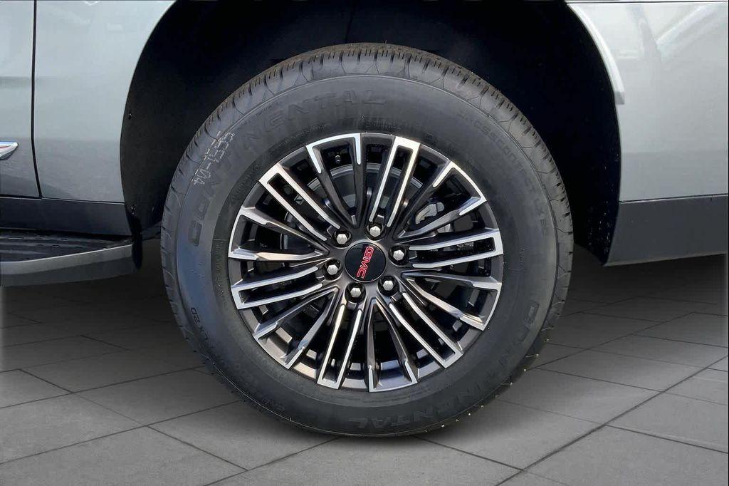 new 2026 GMC Yukon XL car, priced at $76,309