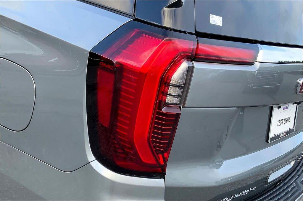 new 2026 GMC Yukon XL car, priced at $76,309