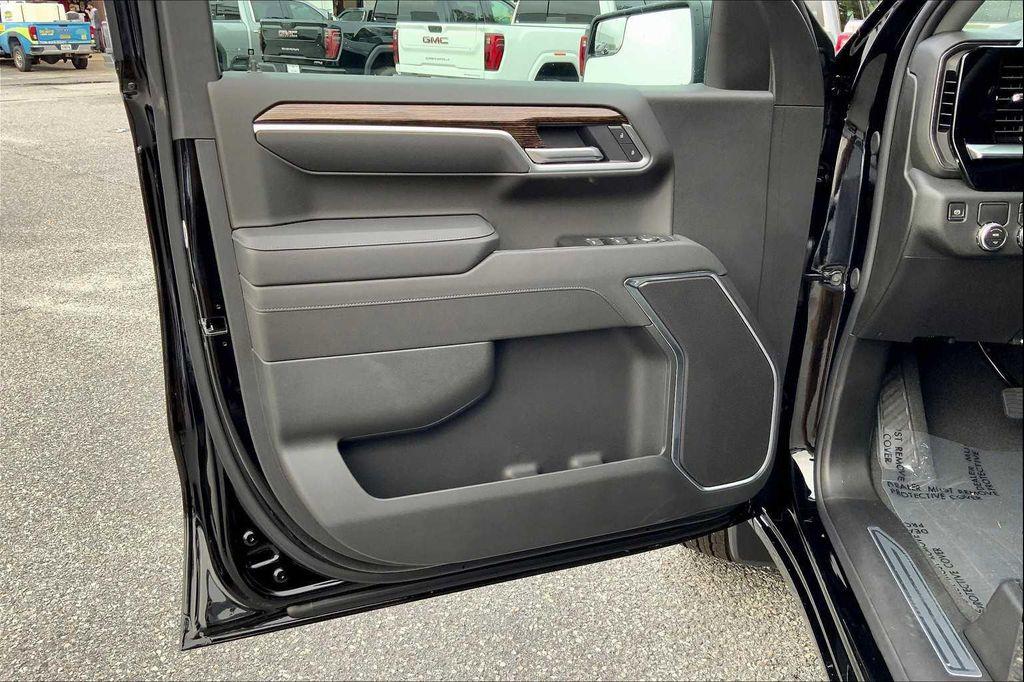 new 2026 GMC Sierra 1500 car, priced at $57,785