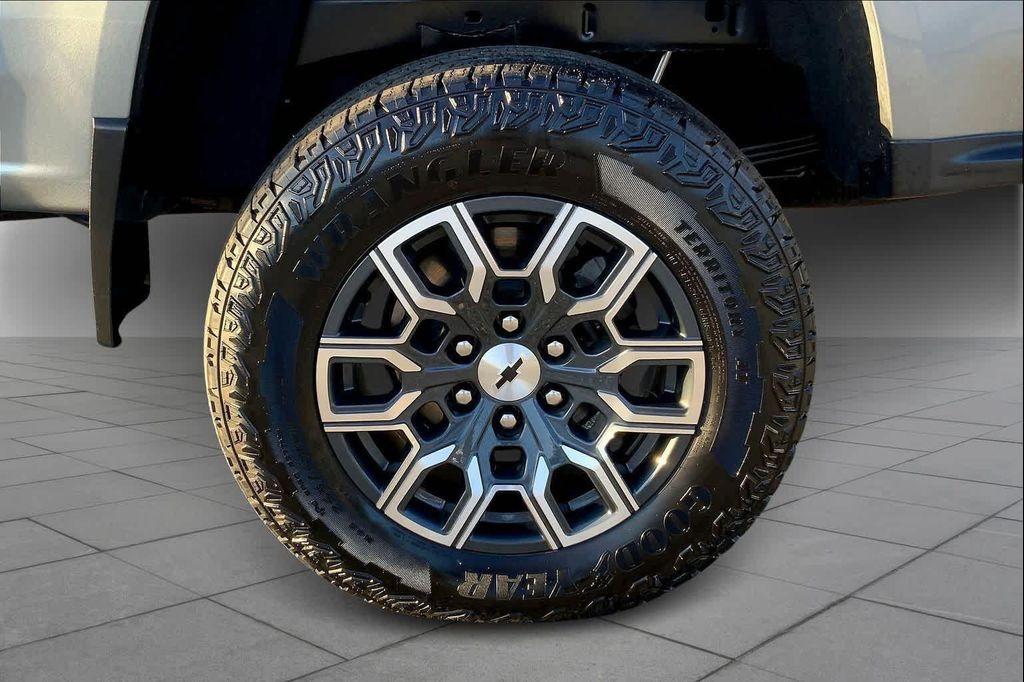 used 2023 Chevrolet Colorado car, priced at $37,990