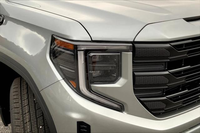 new 2025 GMC Sierra 1500 car, priced at $48,670