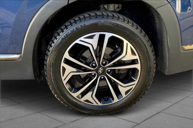 used 2020 Hyundai Santa Fe car, priced at $24,995