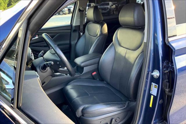 used 2020 Hyundai Santa Fe car, priced at $24,995