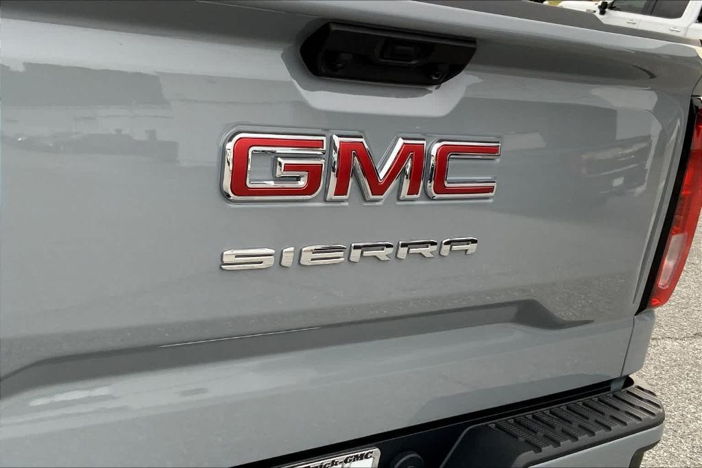 new 2024 GMC Sierra 1500 car, priced at $44,270