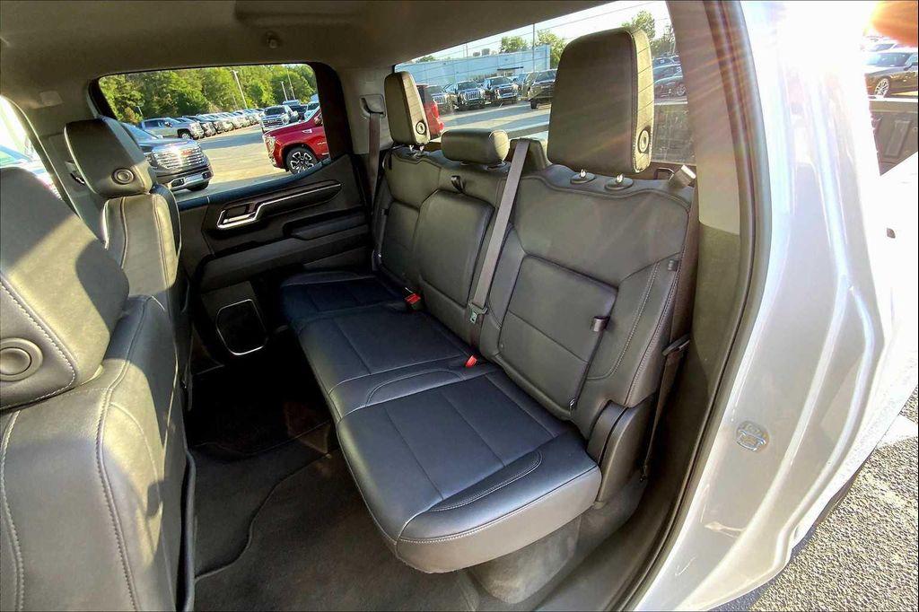 used 2024 GMC Sierra 1500 car, priced at $37,497