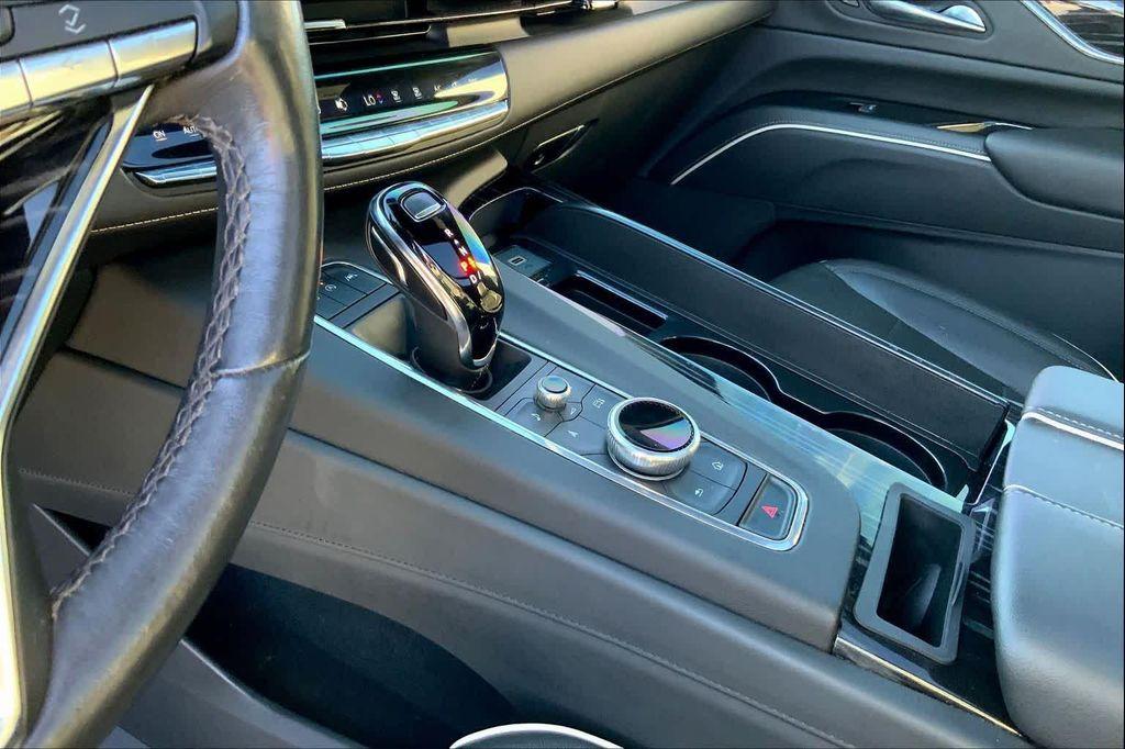 used 2023 Cadillac Escalade ESV car, priced at $69,490