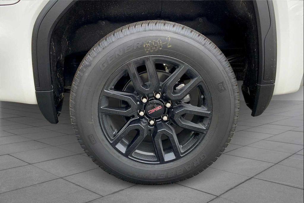 new 2025 GMC Sierra 1500 car, priced at $52,459