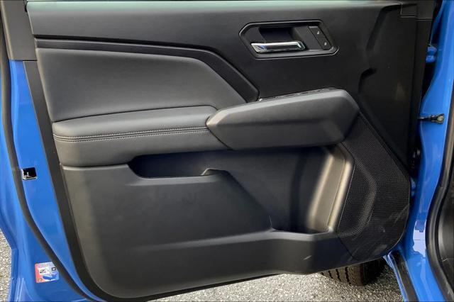 new 2025 GMC Canyon car, priced at $41,925