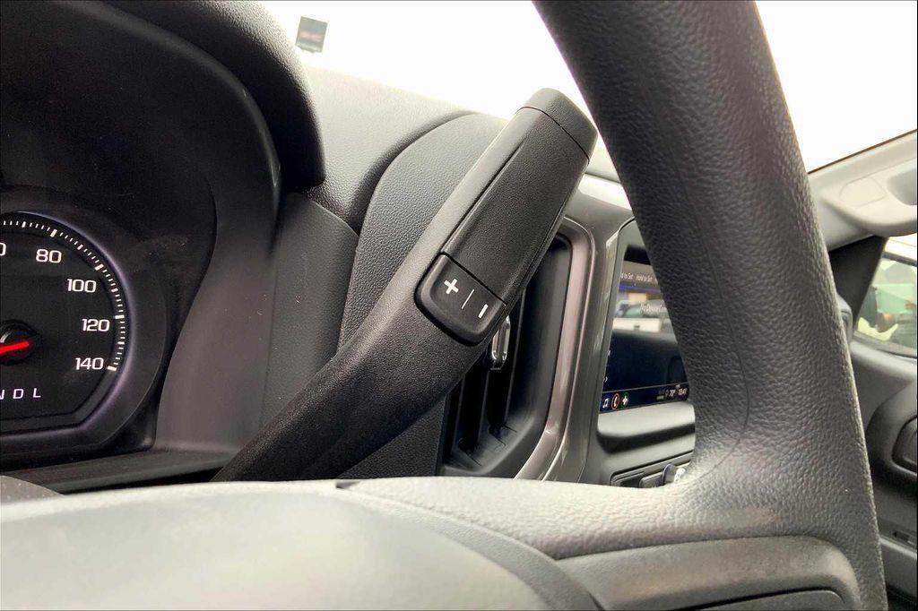 new 2025 GMC Sierra 1500 car, priced at $47,905