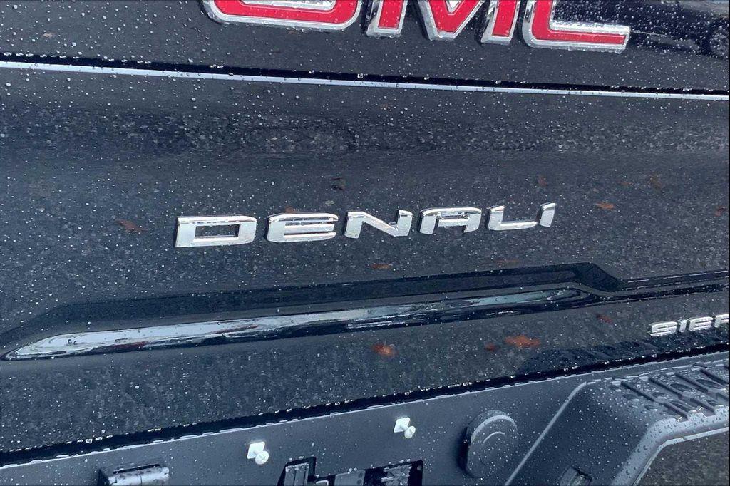 new 2026 GMC Sierra 2500 car, priced at $92,019