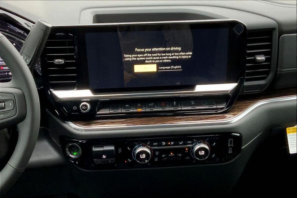 new 2025 GMC Sierra 1500 car, priced at $60,885