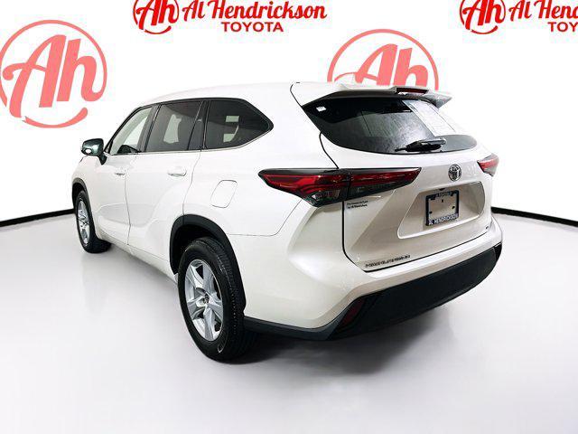 used 2021 Toyota Highlander car, priced at $24,977