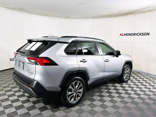 used 2020 Toyota RAV4 car, priced at $26,977
