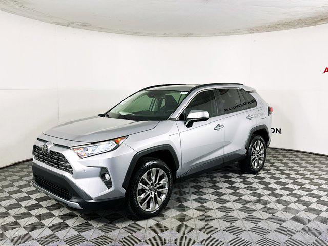 used 2020 Toyota RAV4 car, priced at $26,977