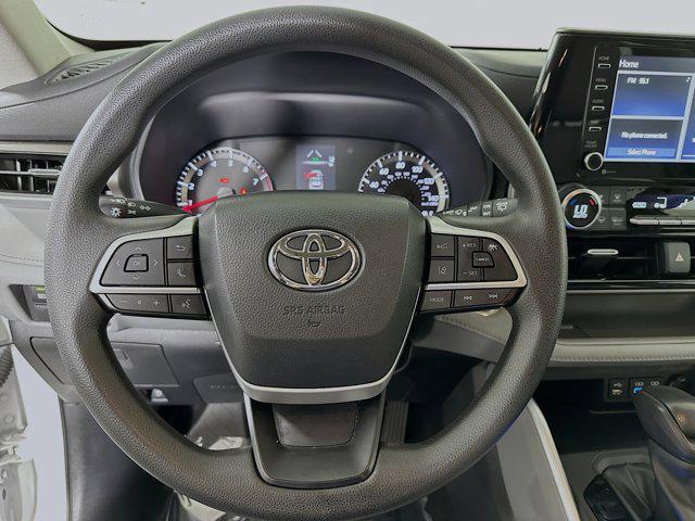 used 2022 Toyota Highlander car, priced at $27,977