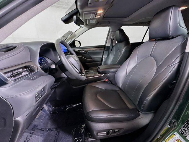 used 2023 Toyota Highlander car, priced at $38,977