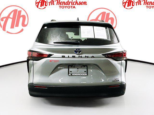 used 2022 Toyota Sienna car, priced at $39,977