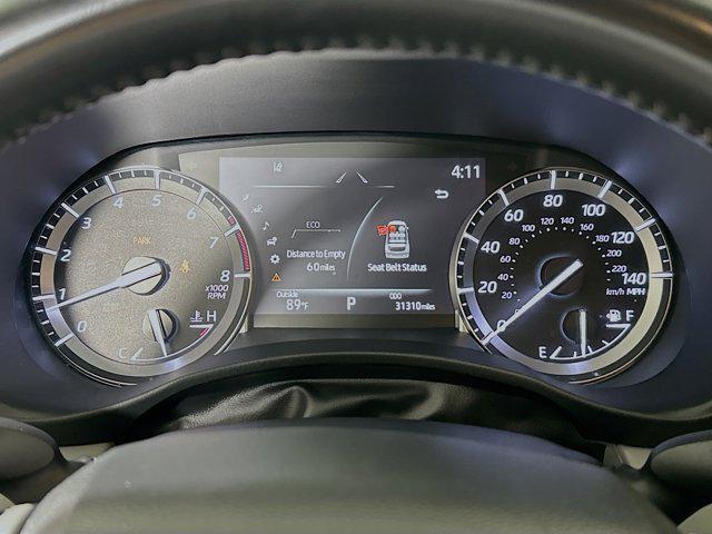 used 2022 Toyota Highlander car, priced at $32,877