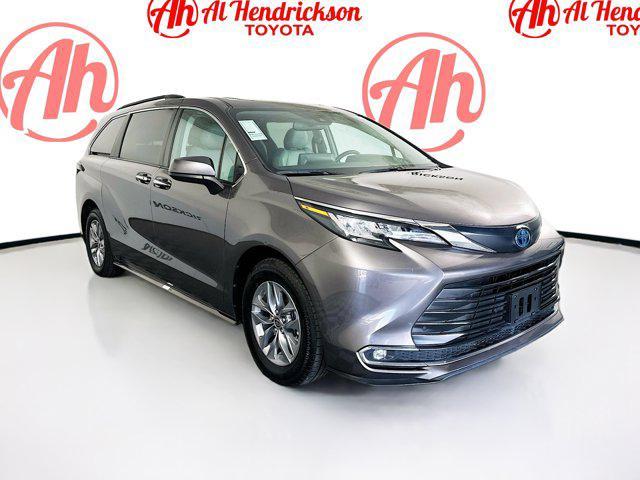 used 2023 Toyota Sienna car, priced at $40,977