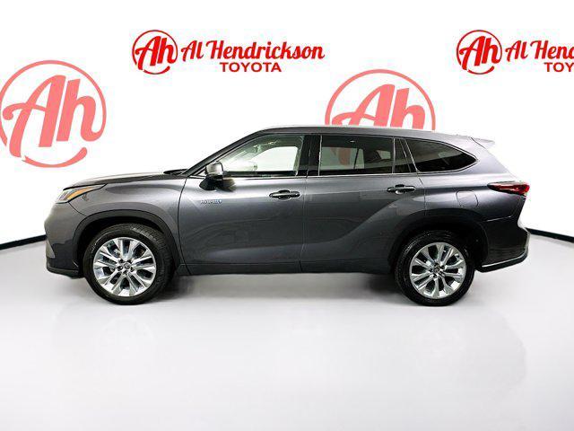 used 2021 Toyota Highlander Hybrid car, priced at $34,977