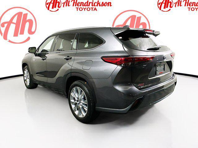 used 2021 Toyota Highlander Hybrid car, priced at $34,977