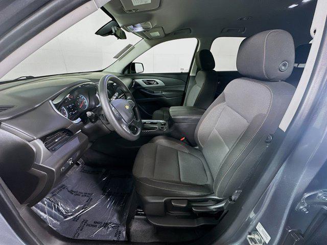 used 2021 Chevrolet Traverse car, priced at $17,477