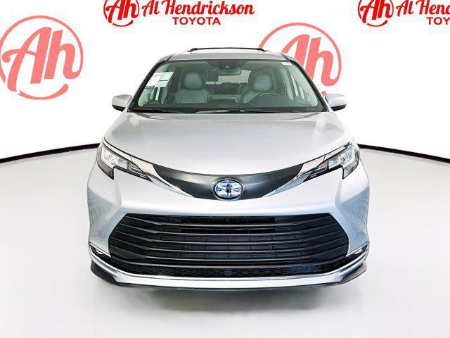 used 2021 Toyota Sienna car, priced at $31,377