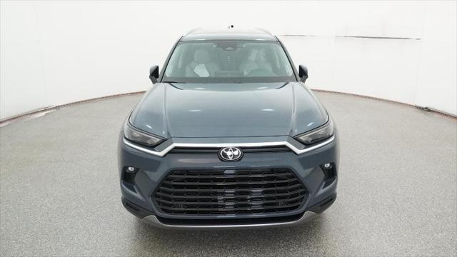 new 2025 Toyota Grand Highlander car, priced at $53,614