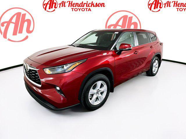 used 2024 Toyota Highlander car, priced at $33,477