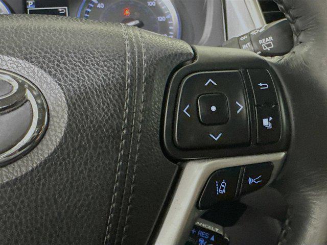 used 2018 Toyota Highlander car, priced at $23,677