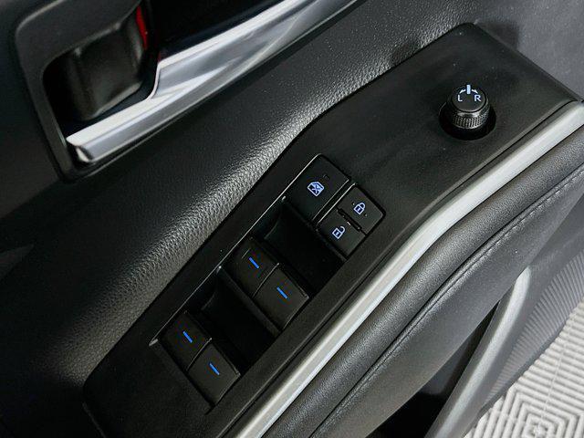 used 2021 Toyota Highlander car, priced at $29,477