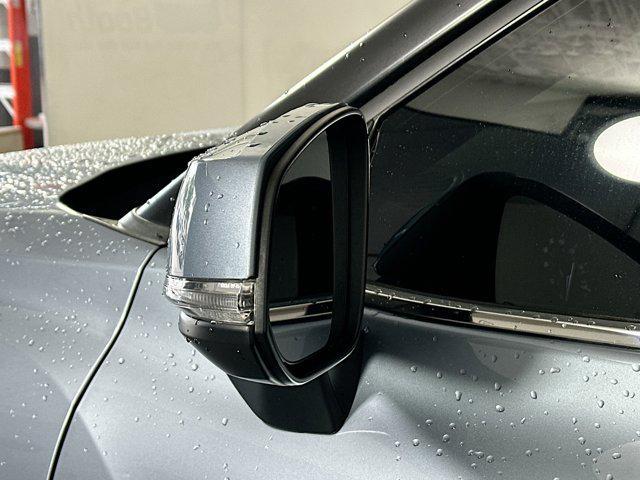 used 2021 Toyota Highlander car, priced at $29,477