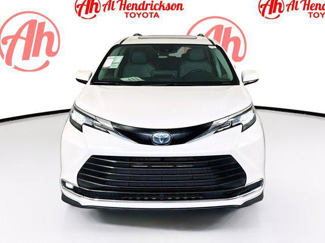 used 2021 Toyota Sienna car, priced at $35,967
