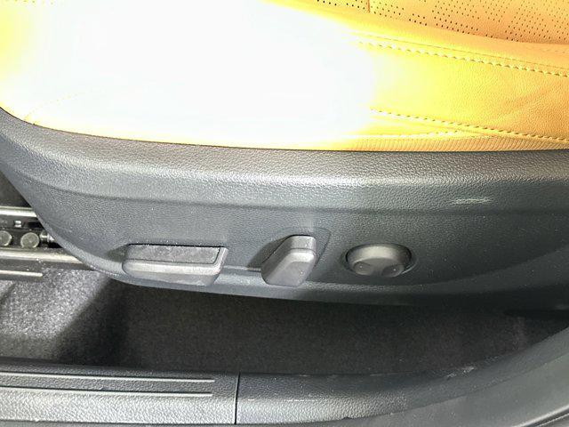 used 2025 Kia Seltos car, priced at $24,859