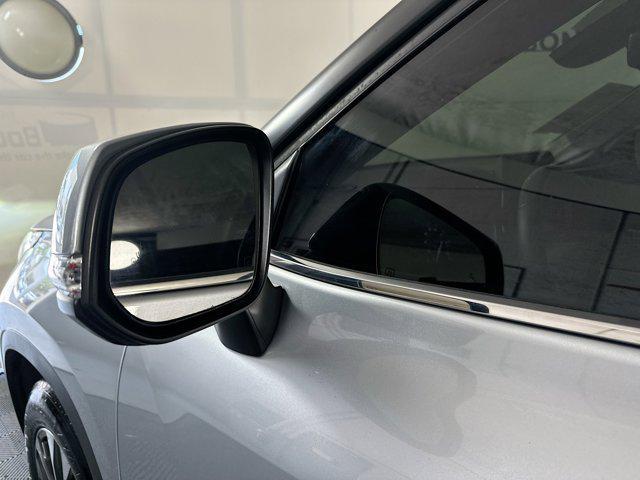used 2022 Toyota Highlander car, priced at $29,977