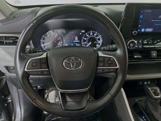 used 2023 Toyota Highlander car, priced at $30,477