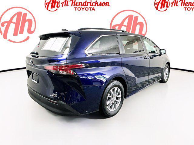 used 2021 Toyota Sienna car, priced at $35,477