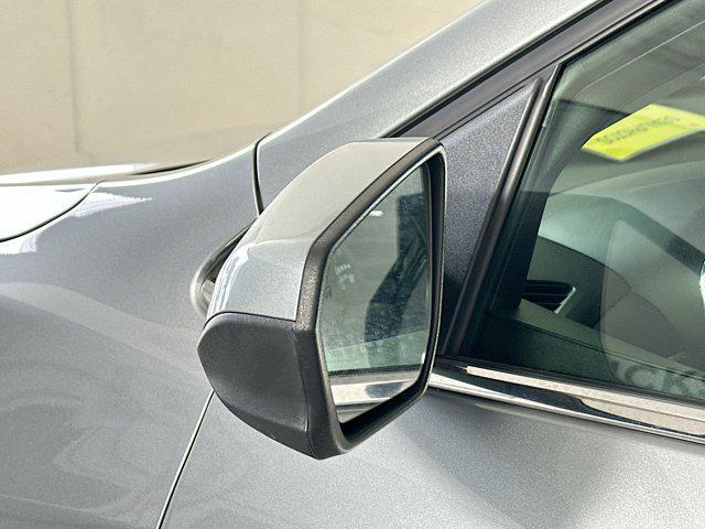 used 2024 Chevrolet Equinox car, priced at $20,977