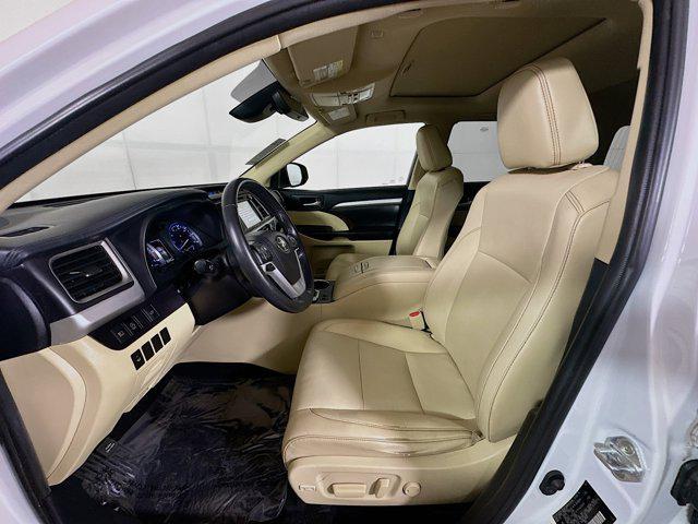 used 2019 Toyota Highlander car, priced at $21,977