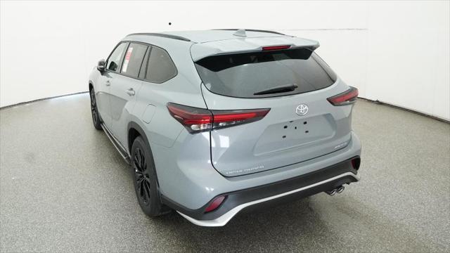 new 2025 Toyota Highlander car, priced at $52,728