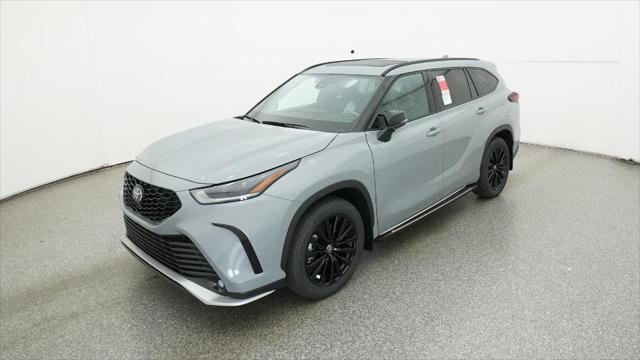 new 2025 Toyota Highlander car, priced at $52,728